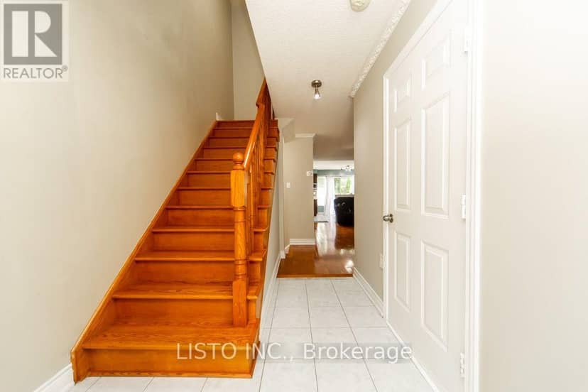 46 - 7115 Rexwood Road — photo 7 of 40
