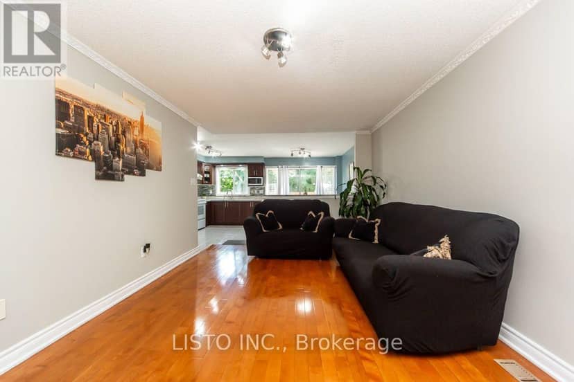 46 - 7115 Rexwood Road — photo 8 of 40
