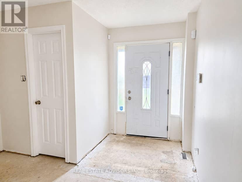 238 Braymore Boulevard, Toronto, photo 4