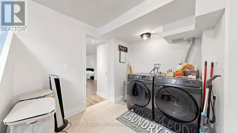 33 Neapolitan Drive — photo 36 of 40