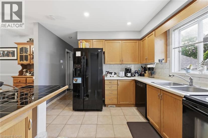 5709 DEERBROOK Street — photo 10 of 37