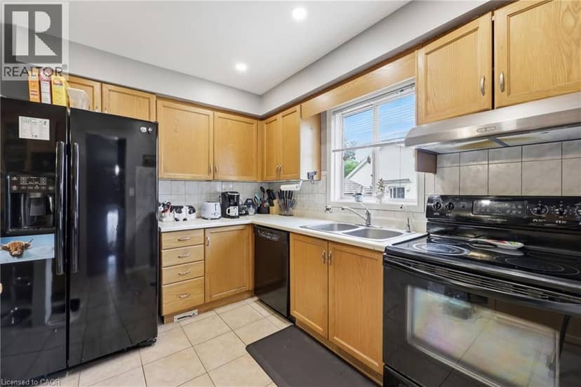 5709 DEERBROOK Street — photo 11 of 37