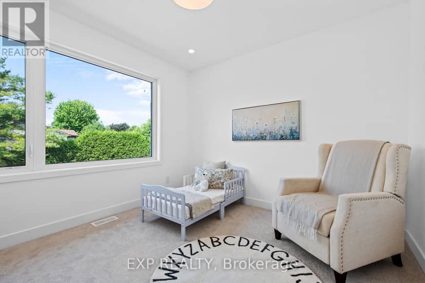 495 Duvernay Drive — photo 18 of 40