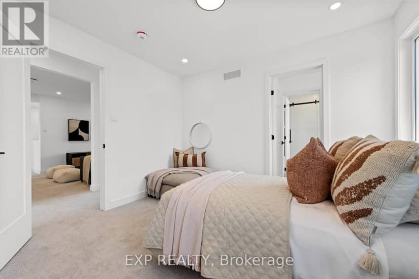 495 Duvernay Drive — photo 39 of 40