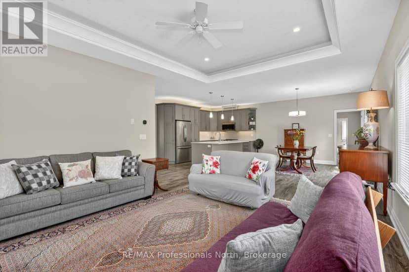 8 Bancroft Ridge Drive — photo 8 of 40