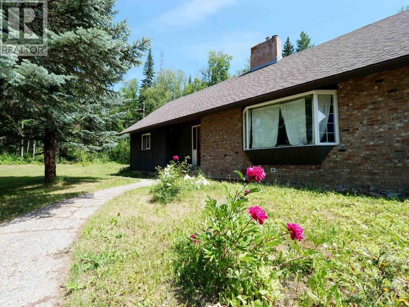4304 N 97 HIGHWAY, Quesnel