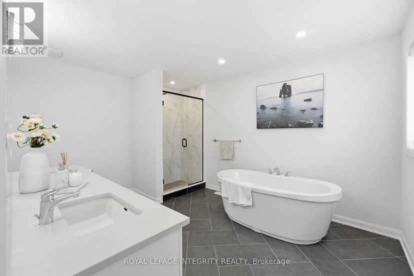 90 Coco Place — photo 35 of 40