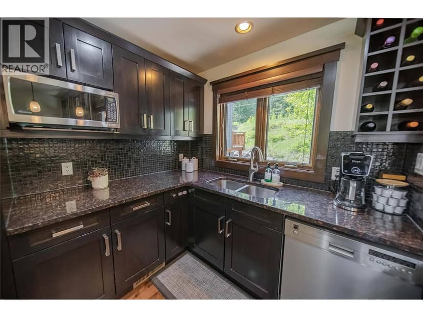 437 CANYON TRAILS Road Unit# A, Fernie, photo 7