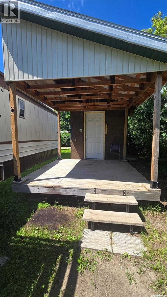 720 Beharrel STREET — photo 3 of 18