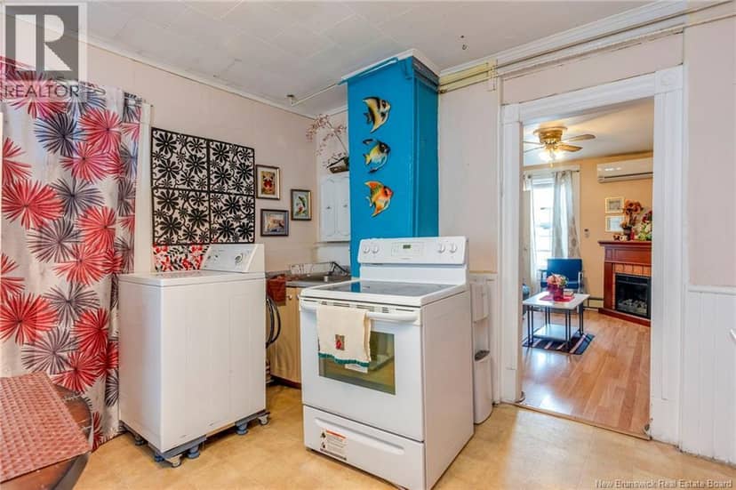 130 Visart Street — photo 7 of 33