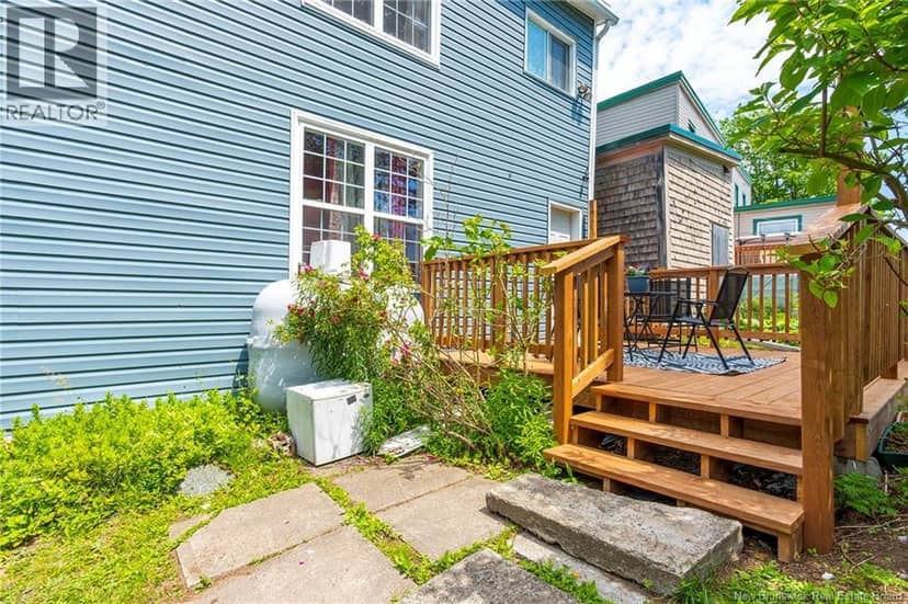 130 Visart Street — photo 27 of 33