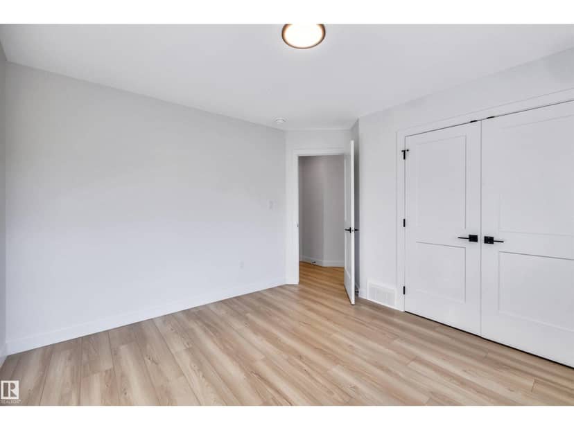 4305 Cedar Drive — photo 37 of 40