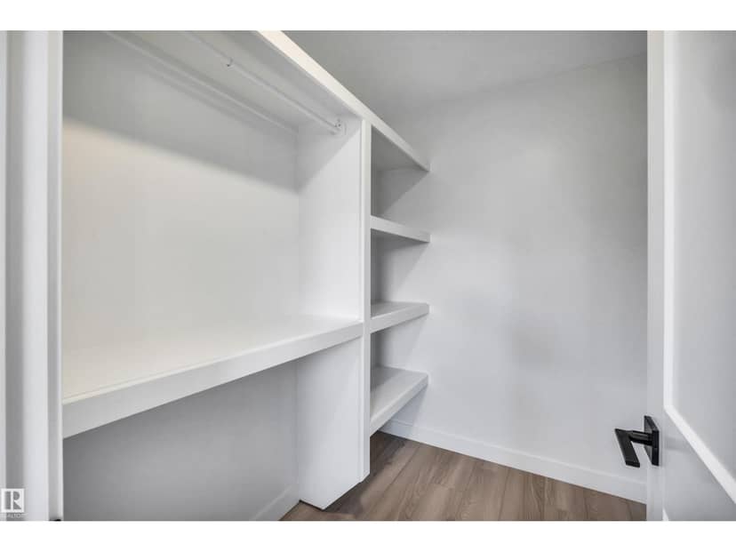 4305 Cedar Drive — photo 33 of 40