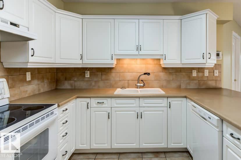 #312 8942 156 Street NW, Edmonton, photo 4