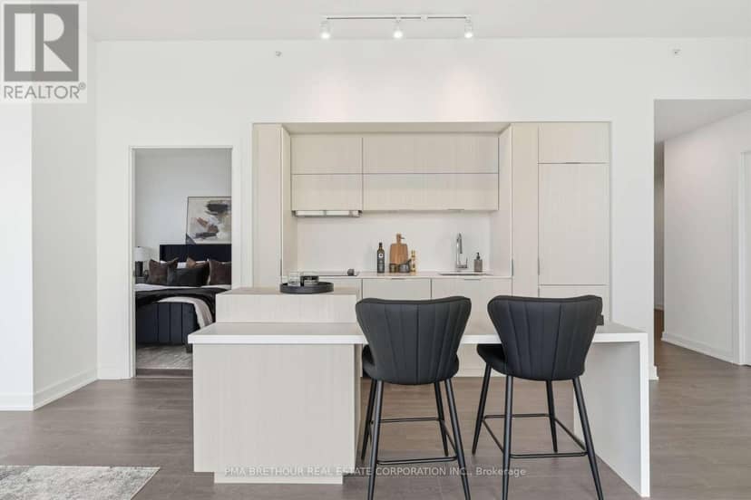 2604 - 370 Martha Street — photo 5 of 29