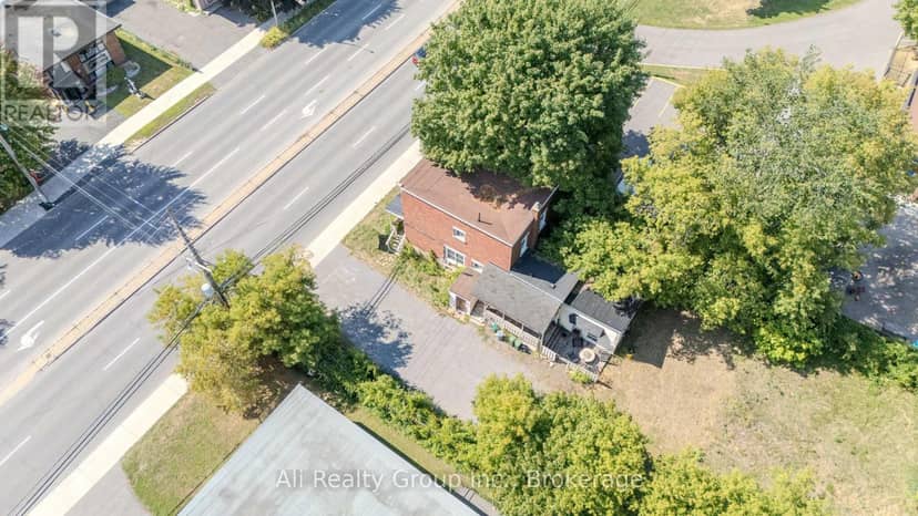 713 St Laurent Boulevard — photo 10 of 14