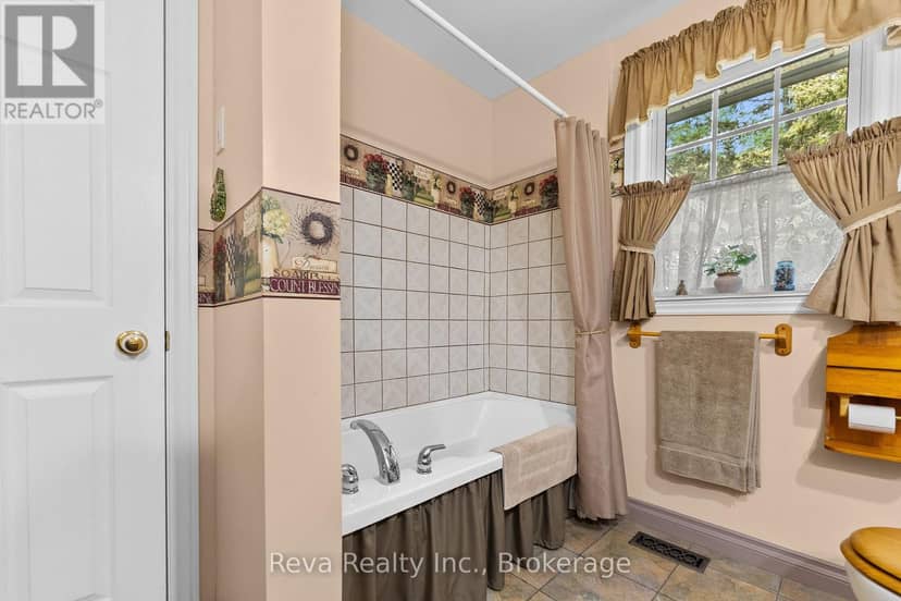 152 Hass Road — photo 15 of 40