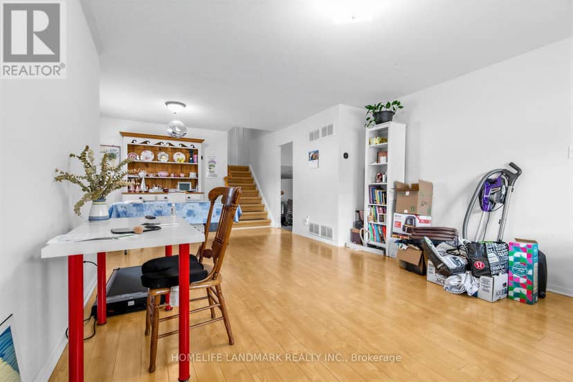 874 Sparrow Road — photo 5 of 34