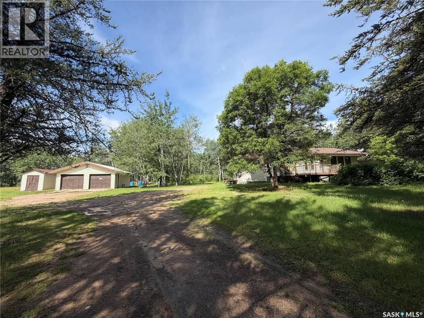 Neufeld acreage, Big River Rm No. 555, photo 2