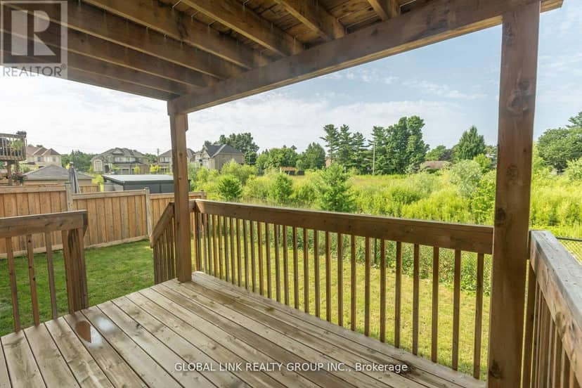 44 Golden Hawk Drive — photo 33 of 33
