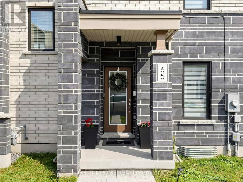 65 Allure Street — photo 2 of 26