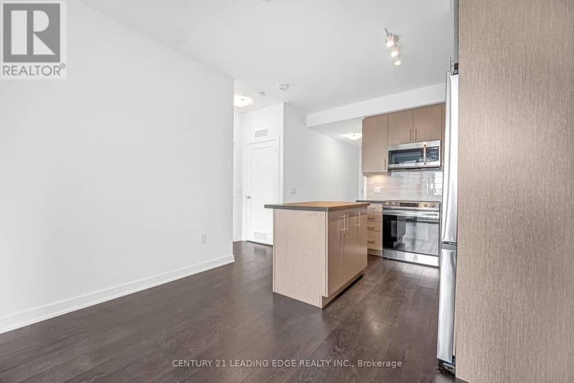 707 - 95 Oneida Crescent — photo 10 of 35