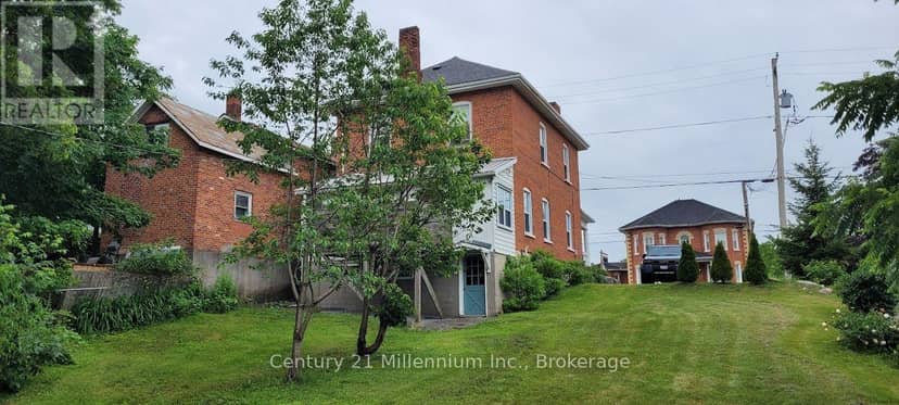117 Durham Street S — photo 4 of 22