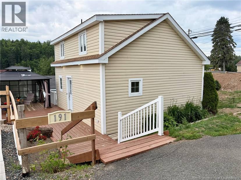 191 Renfrew, Dalhousie, photo 2