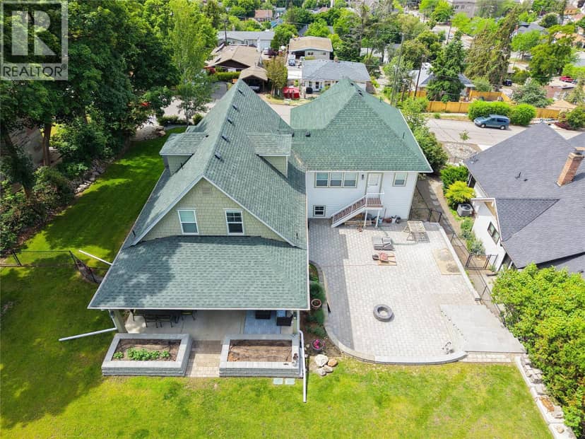 2901 23 Street, Vernon, photo 2