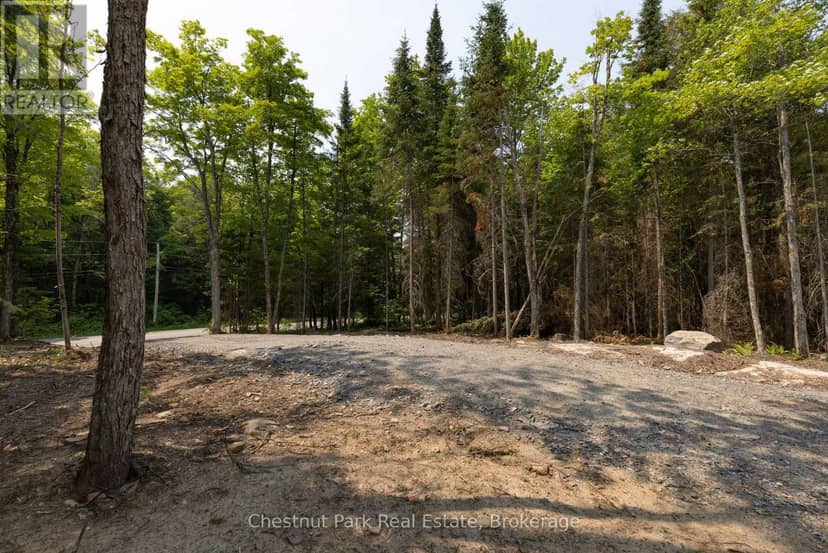 2212 Aspdin Road — photo 9 of 25