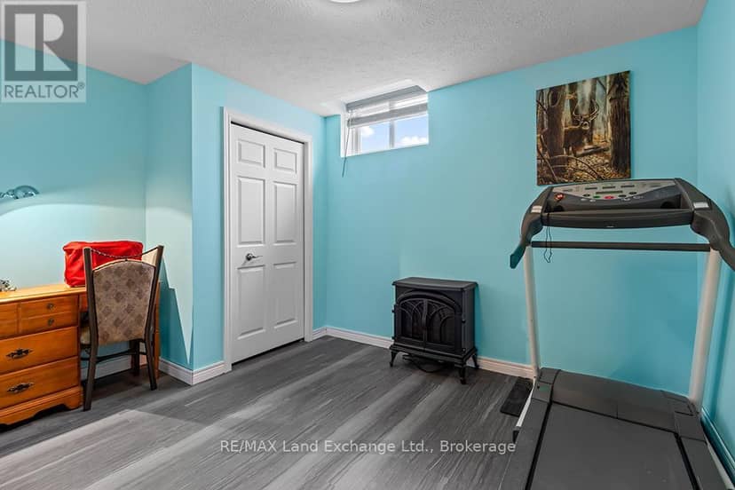785 Woodland Drive — photo 28 of 40