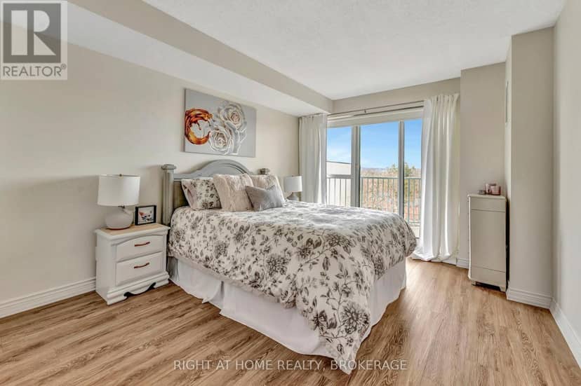 802 - 2190 Lakeshore Road — photo 19 of 40