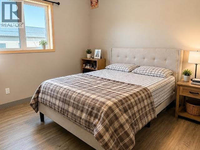 20-30 Goddard Way — photo 14 of 16