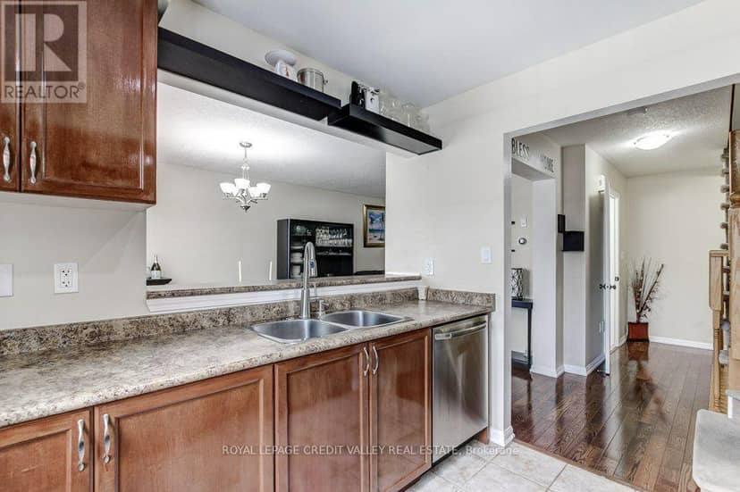 66 - 71 Garth Massey Drive — photo 15 of 34