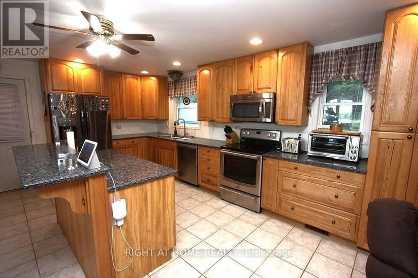 68 Scott Lane — photo 15 of 25