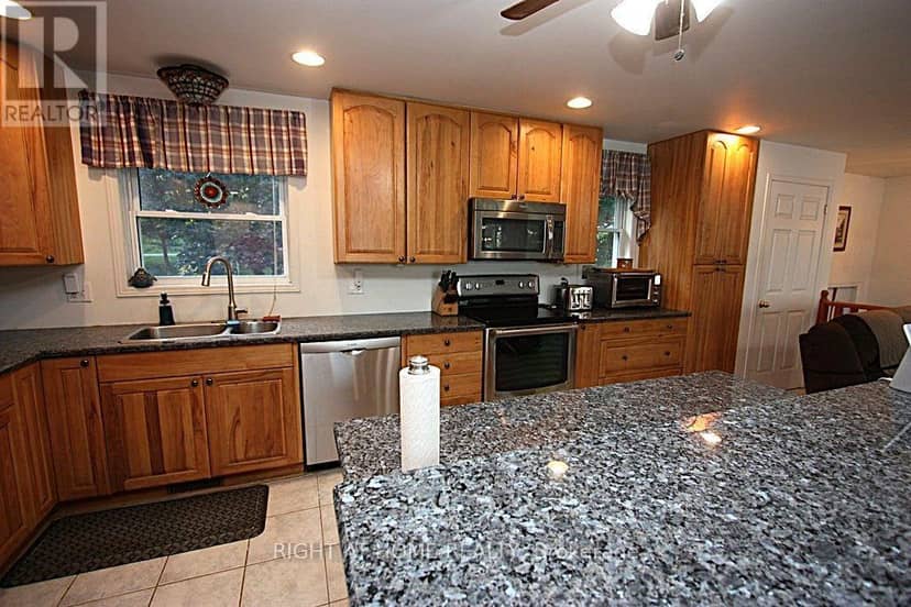 68 Scott Lane — photo 16 of 25