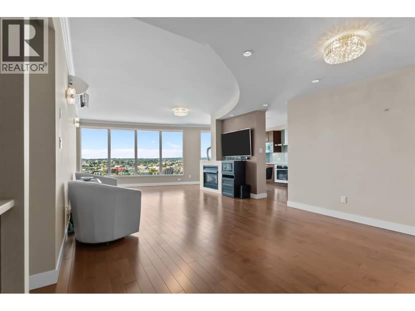 2302 1500 HOWE STREET, Vancouver, photo 3
