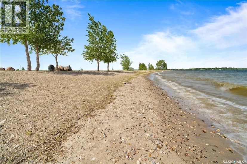400 Lakeshore DRIVE — photo 1 of 40