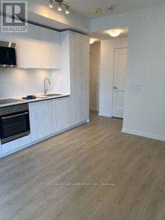 3501 - 8 Widmer Street — photo 15 of 19
