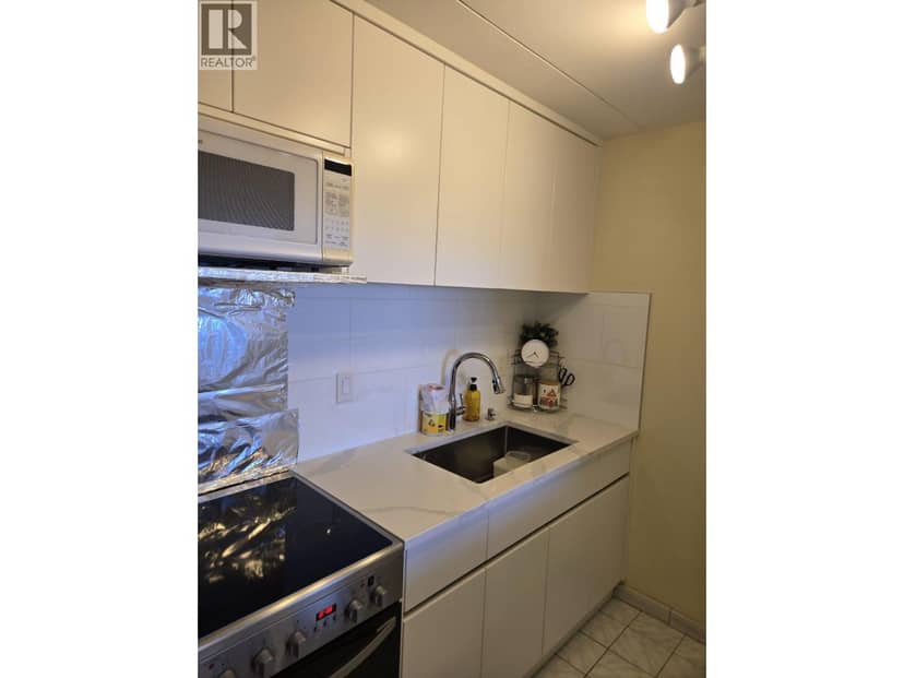 1306 6651 MINORU BOULEVARD, Richmond, photo 5