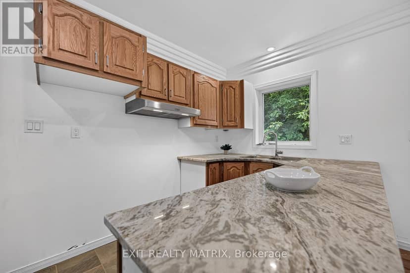 96 George Street, Lanark Highlands, photo 2
