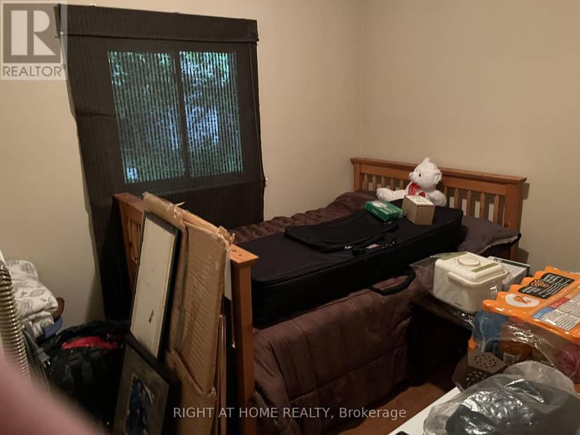 4 Wendy Way — photo 10 of 17