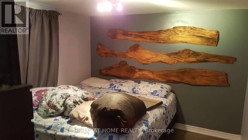 4 Wendy Way — photo 15 of 17