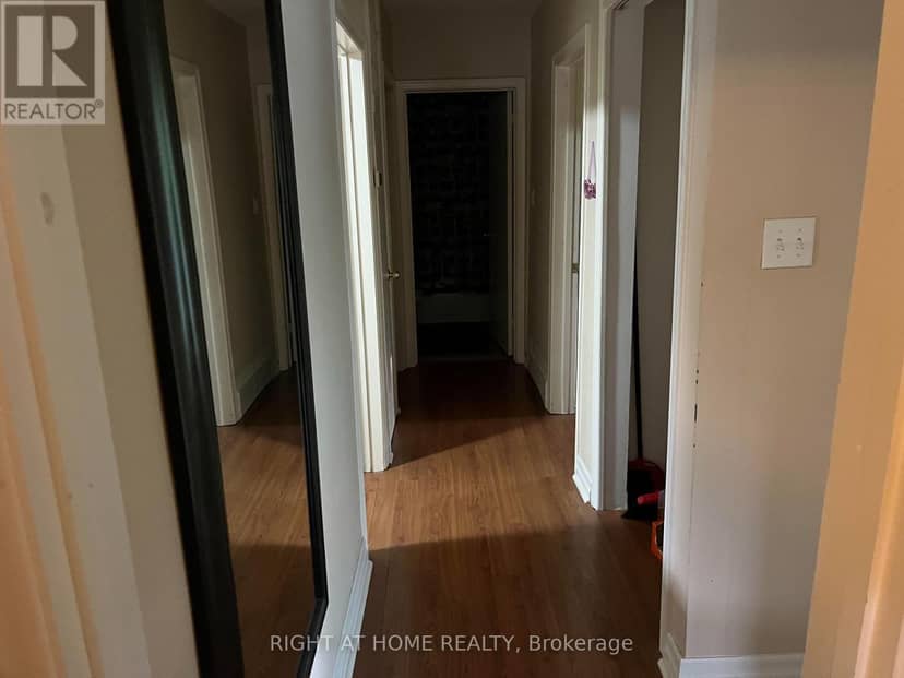 4 Wendy Way — photo 7 of 17