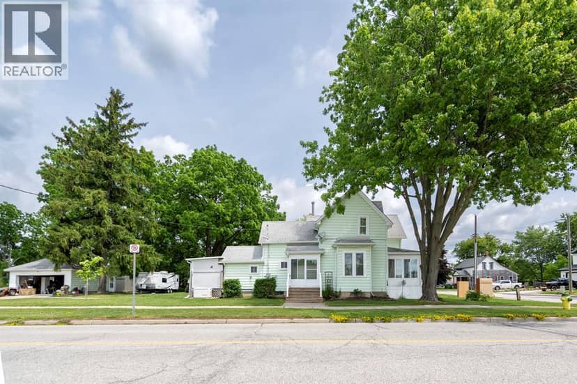 441 Queen Street, Petrolia, photo 5