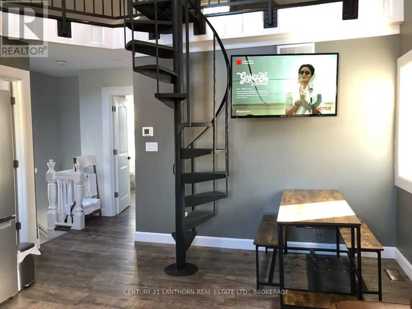 45 Chestnut Street — photo 14 of 35
