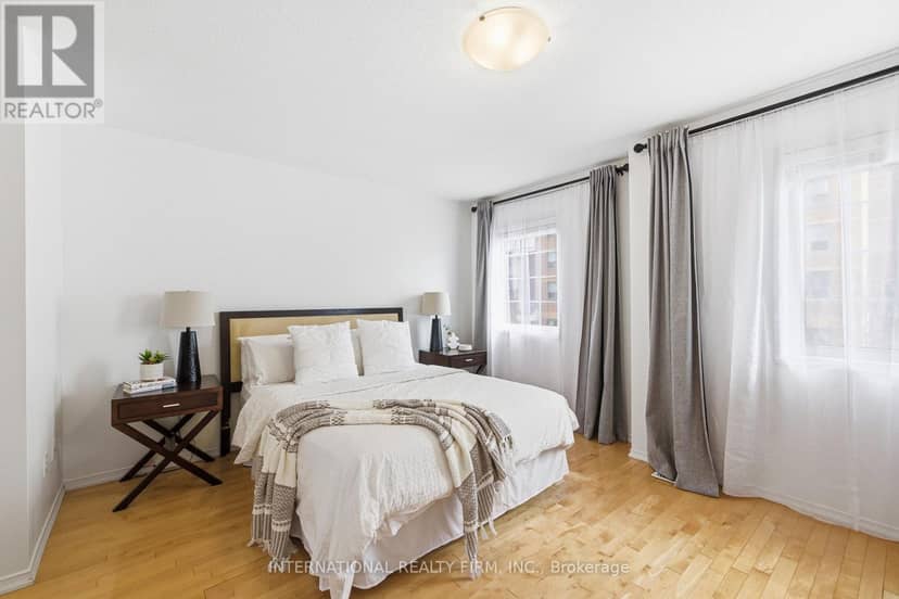 35 Ventura Lane — photo 15 of 36