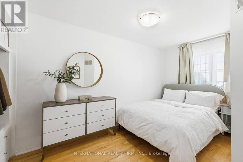 35 Ventura Lane — photo 18 of 36
