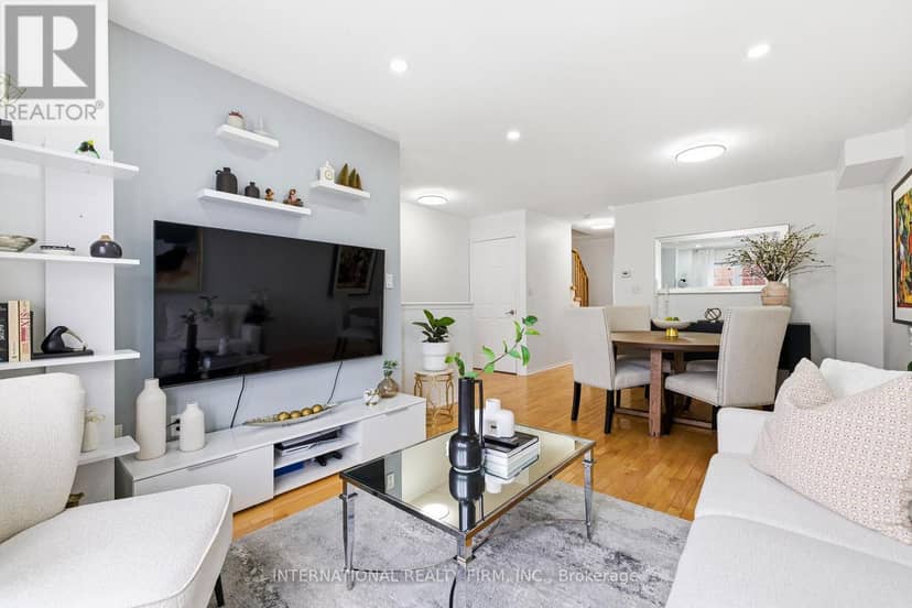 35 Ventura Lane — photo 4 of 36