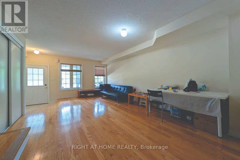 279 Caboto Trail, Markham, photo 3